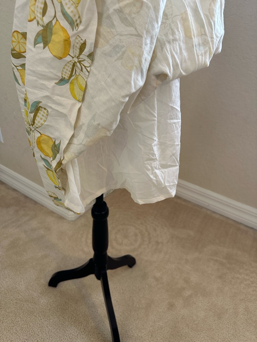 Avec Les Filles White Maxi Dress with Yellow Lemon & Green Leaf Print - Picture 14 of 14
